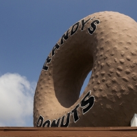 Randy's Donuts