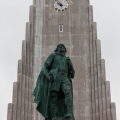 Leifur Eiriksson outside of the Hallgrimskirkja church