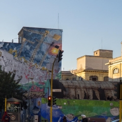 Large mural on the way to Eatily