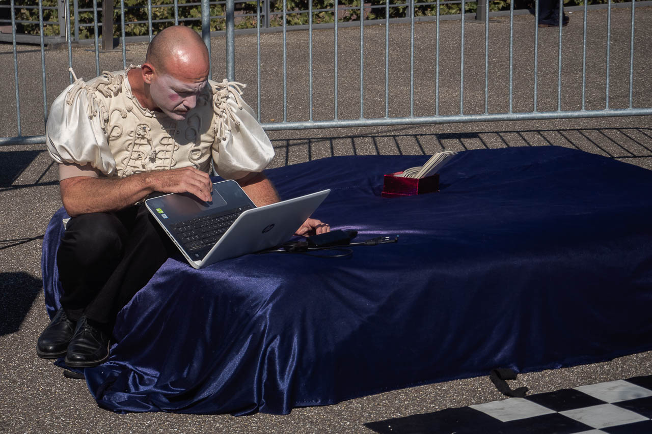 Performer at Photokina